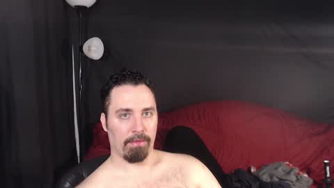 Snapshot of xmetalstudx chatting on 01.29.25 MetalstudMaster online show from 01.29.25