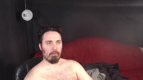 Snapshot of xmetalstudx chatting on 03.09.25 MetalstudMaster online show from 03.09.25