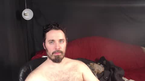 Snapshot of xmetalstudx chatting on 03.10.25 MetalstudMaster online show from 03.10.25