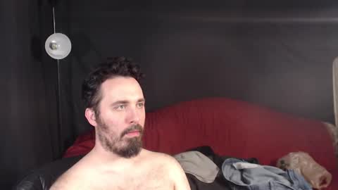 Snapshot of xmetalstudx chatting on 03.11.25 MetalstudMaster online show from 03.11.25