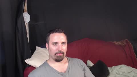 Snapshot of xmetalstudx chatting on 10.01.25 MetalstudMaster online show from 10.01.25