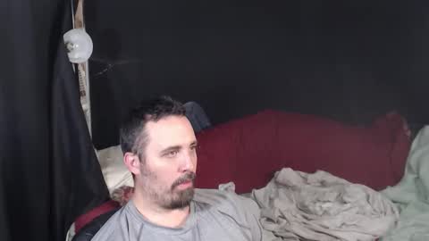 Snapshot of xmetalstudx chatting on 10.11.25 MetalstudMaster online show from 10.11.25