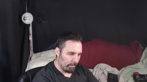 Snapshot of xmetalstudx chatting on 10.17.25 MetalstudMaster online show from 10.17.25