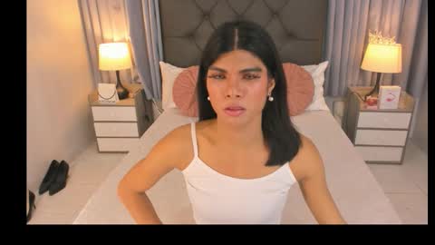 Snapshot of xnathaliafox chatting on 10.29.25 xnathaliafox online show from 10.29.25