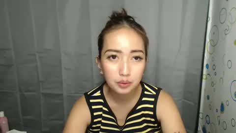 Ilove play tab00 and dirty show on wsp or tg and isell many videos and naked photos there online show from 03.17.26