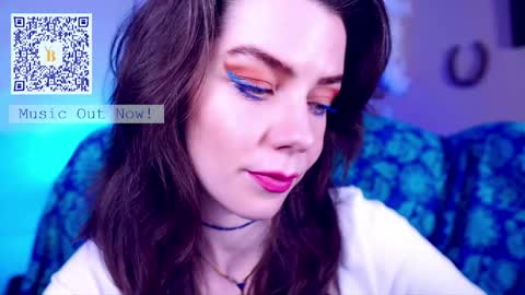 Bella Bondai online show from 04.18.26