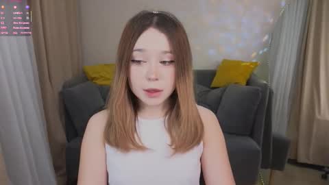 Snapshot of xohanna chatting on 11.19.25 Milana online show from 11.19.25