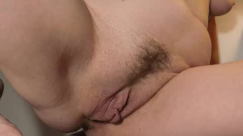 Snapshot of xollan chatting on 11.23.25 Lost in Lust online show from 11.23.25