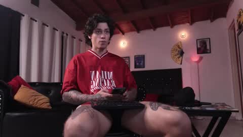   online show from 11.07.25