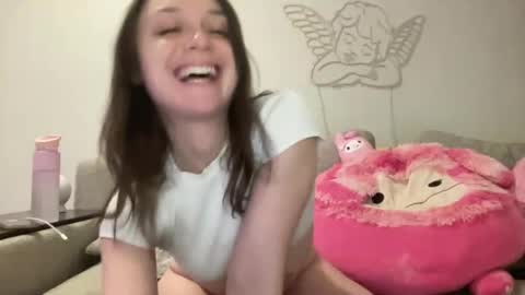 Snapshot of xoxo_roseee chatting on 02.19.25 xoxo rosee online show from 02.19.25