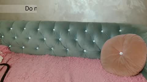 xqueencarox online show from 09.23.25