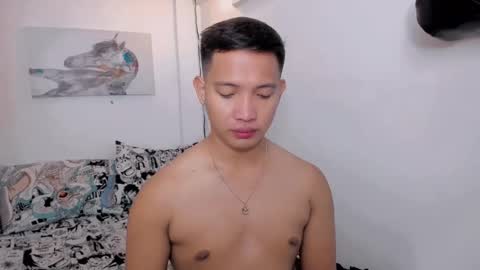 Snapshot of xsebastian19 chatting on 02.27.25 xsebastian19 online show from 02.27.25