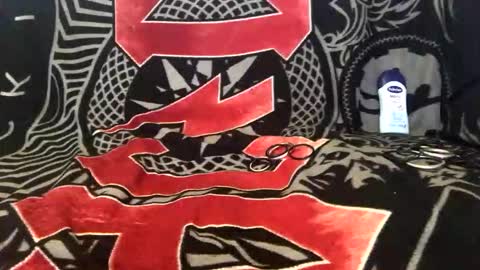 Snapshot of xslashmex chatting on 09.22.25 XslashmeX online show from 09.22.25