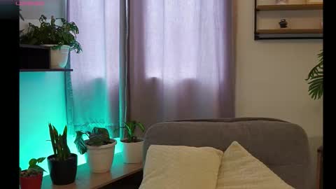 Snapshot of xspacebluex chatting on 02.08.26 Blue online show from 02.08.26