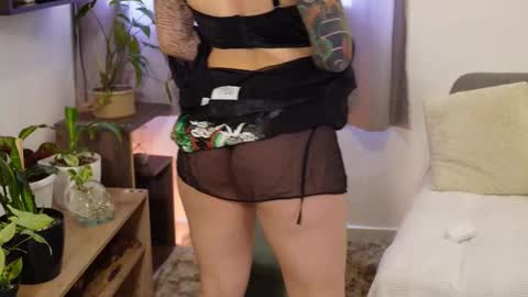 Snapshot of xspacebluex chatting on 02.28.26 Blue online show from 02.28.26