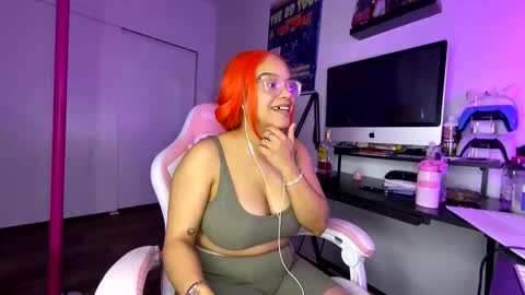 xStarGazingx online show from 03.16.26