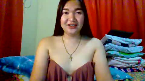 HI IM PAULINE online show from 02.16.25