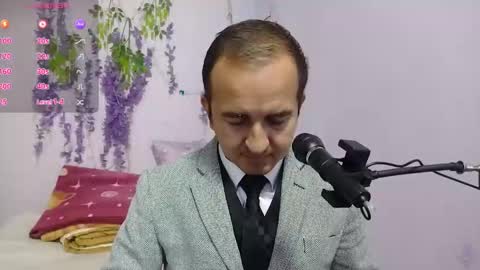 Snapshot of xthesexybossx chatting on 09.28.25 xthesexybossx online show from 09.28.25