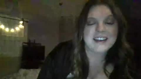 Snapshot of xtinaloo chatting on 01.21.25 Tina online show from 01.21.25