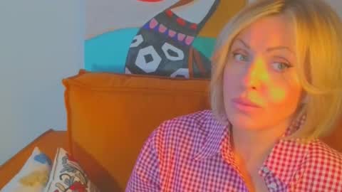 xvaleriax0 online show from 02.25.26