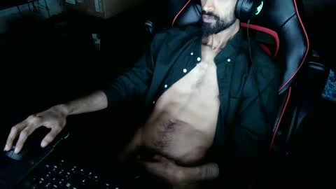 Snapshot of xwuvzyew chatting on 12.07.24 x online show from 12.07.24