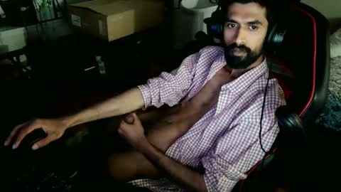 Snapshot of xwuvzyew chatting on 12.17.24 x online show from 12.17.24