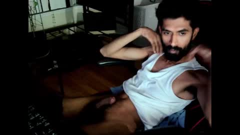 Snapshot of xwuvzyew chatting on 12.22.24 x online show from 12.22.24