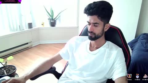 Snapshot of xwuvzyew chatting on 01.25.25 x online show from 01.25.25