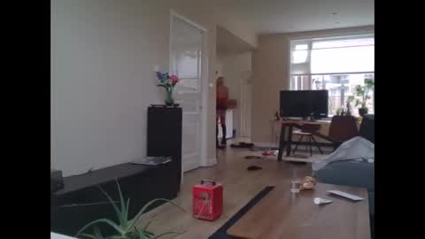 max online show from 12.20.25