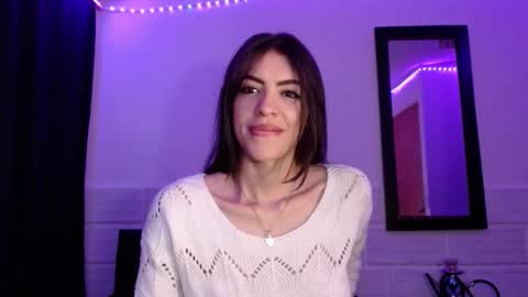 Snapshot of xx_johnson_xx chatting on 11.15.25 VALE online show from 11.15.25