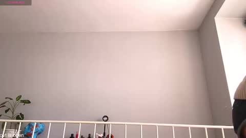 Lily online show from 02.24.26