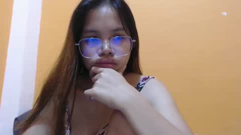 xxana_pinay_26xx online show from 03.05.25