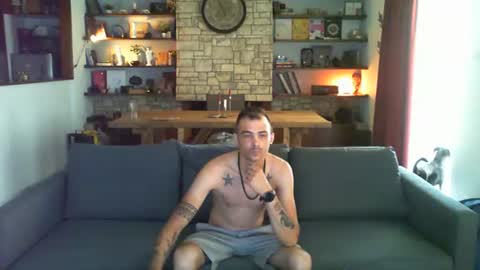 Snapshot of xxbooba_valentinoxx chatting on 07.20.26 xXBooba ValentinoXx online show from 07.20.26