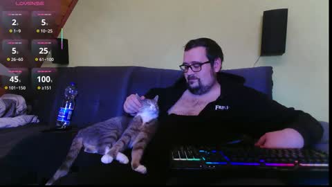 Snapshot of xxevoker chatting on 10.30.25 xxevoker online show from 10.30.25