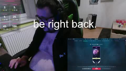 Snapshot of xxevoker chatting on 11.30.25 xxevoker online show from 11.30.25