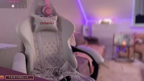 xxfairyxgiiirlxx online show from 12.22.25