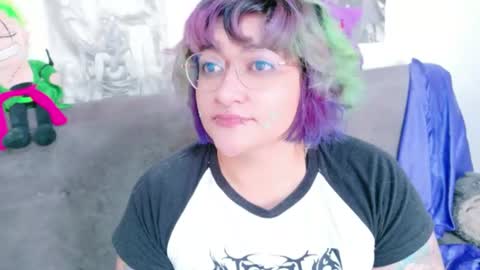 Snapshot of xxgreengoodxx chatting on 06.22.26 xxgreengoodxx online show from 06.22.26
