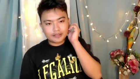 Loyd online show from 01.17.25