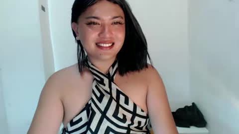 Snapshot of xxhotloyd_cummerx chatting on 05.12.26 Loyd online show from 05.12.26