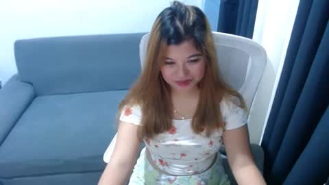 Snapshot of xxhotpinayxx610495 chatting on 01.09.25 Sheyn Coleen online show from 01.09.25