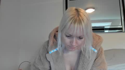  Next online Monday to Friday 10am till 2pm UK time online show from 01.12.26