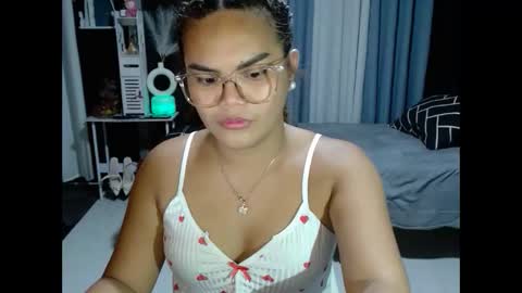 Snapshot of xxkylie_smithxx chatting on 05.07.26 Kylie Smith online show from 05.07.26