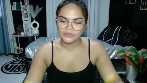 Snapshot of xxkylie_smithxx chatting on 06.11.26 Kylie Smith online show from 06.11.26
