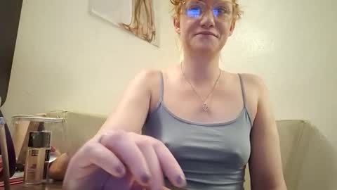 Snapshot of xxmariebliss chatting on 02.11.26 xxmariebliss online show from 02.11.26