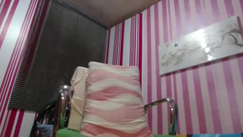 xxrowenatastycockforyouxx online show from 02.27.25