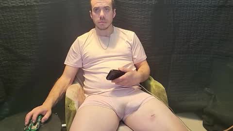 Snapshot of xxscubastevexxx chatting on 12.21.25 xxScubaStevexx online show from 12.21.25