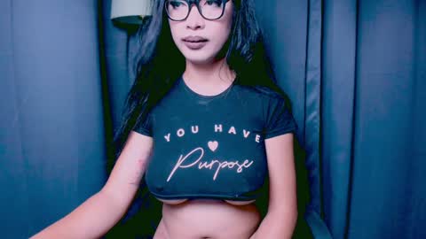 Lara online show from 12.05.24