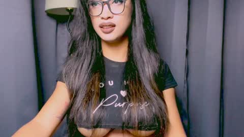 Lara online show from 12.06.24