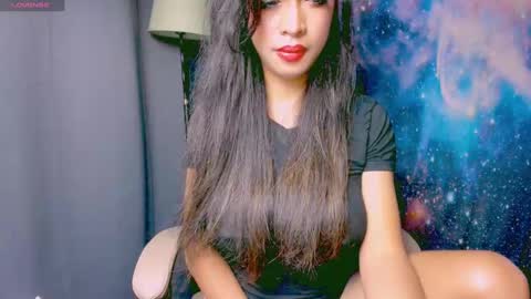 Lara online show from 02.12.25