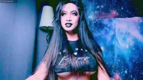 Lara online show from 02.27.25